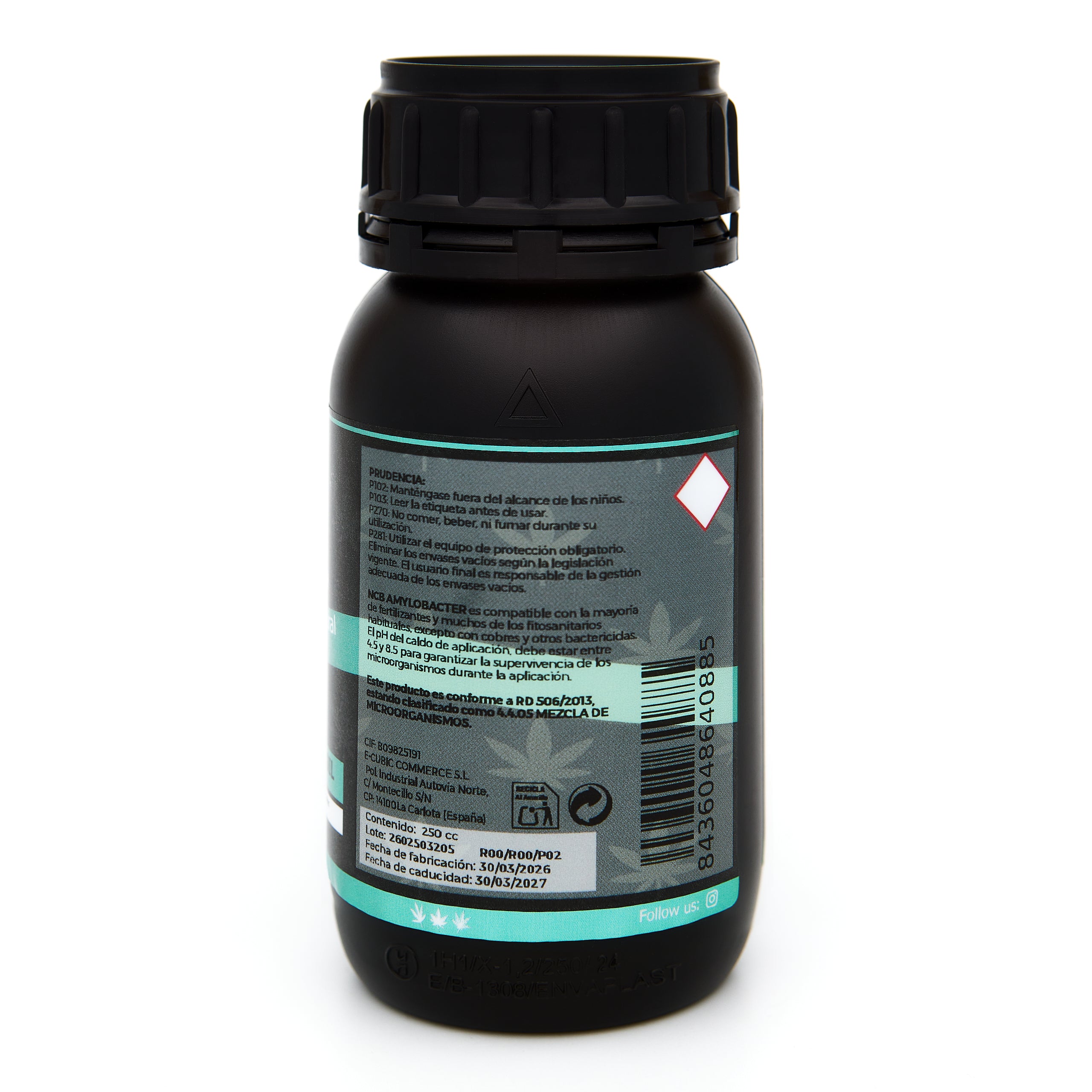 Bote negro de 250 mililitros NCB AMYLOBACTER - fungicida orgánico marca NatureCanBe – producto fungicida – etiqueta azul clarito
