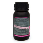 Bote negro de 250 mililitros NCB ESCUDO A - insecticida orgánico marca NatureCanBe – producto insecticida – etiqueta rosa fucsia 