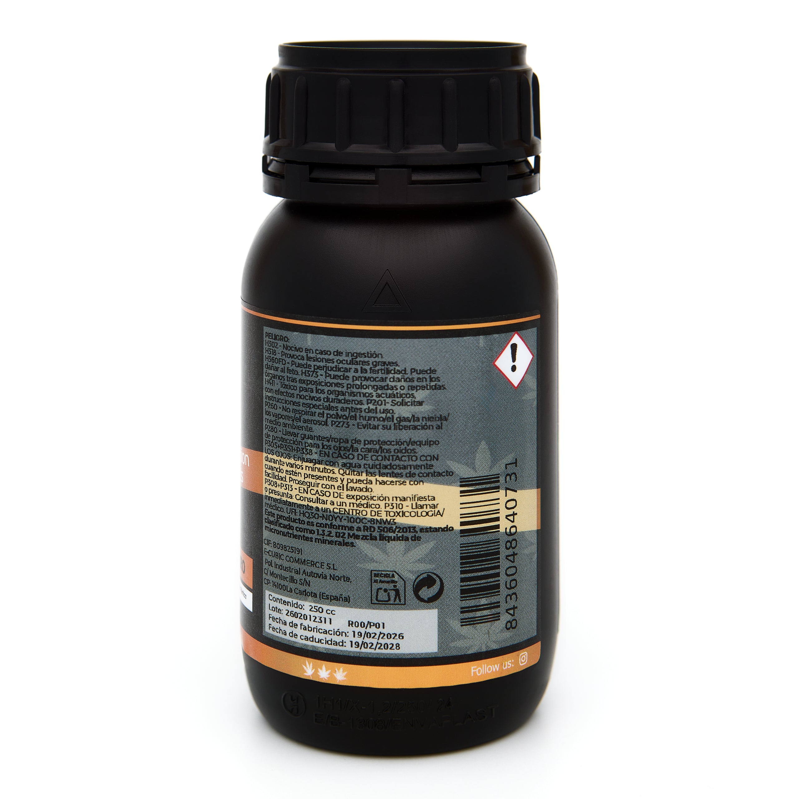 Bote negro de 250 mililitros NCB TITAN MICROS - producto marca NatureCanBe – producto nutricional orgánico – etiqueta anaranjada